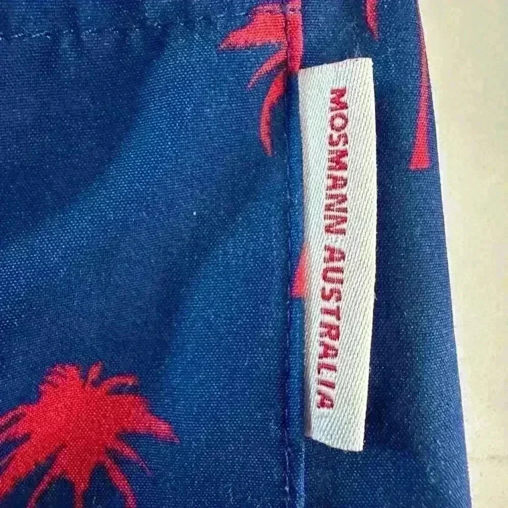 Mosmann mens resort